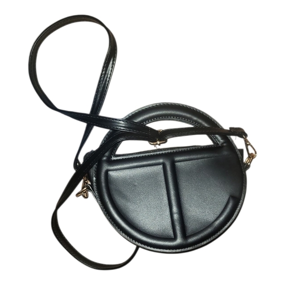 Telfar Clemens Black Minor Circle Crossbody Bag unisex designer - Picture 9 of 9